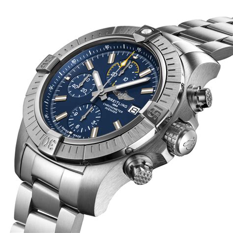 breitling avenger chrono